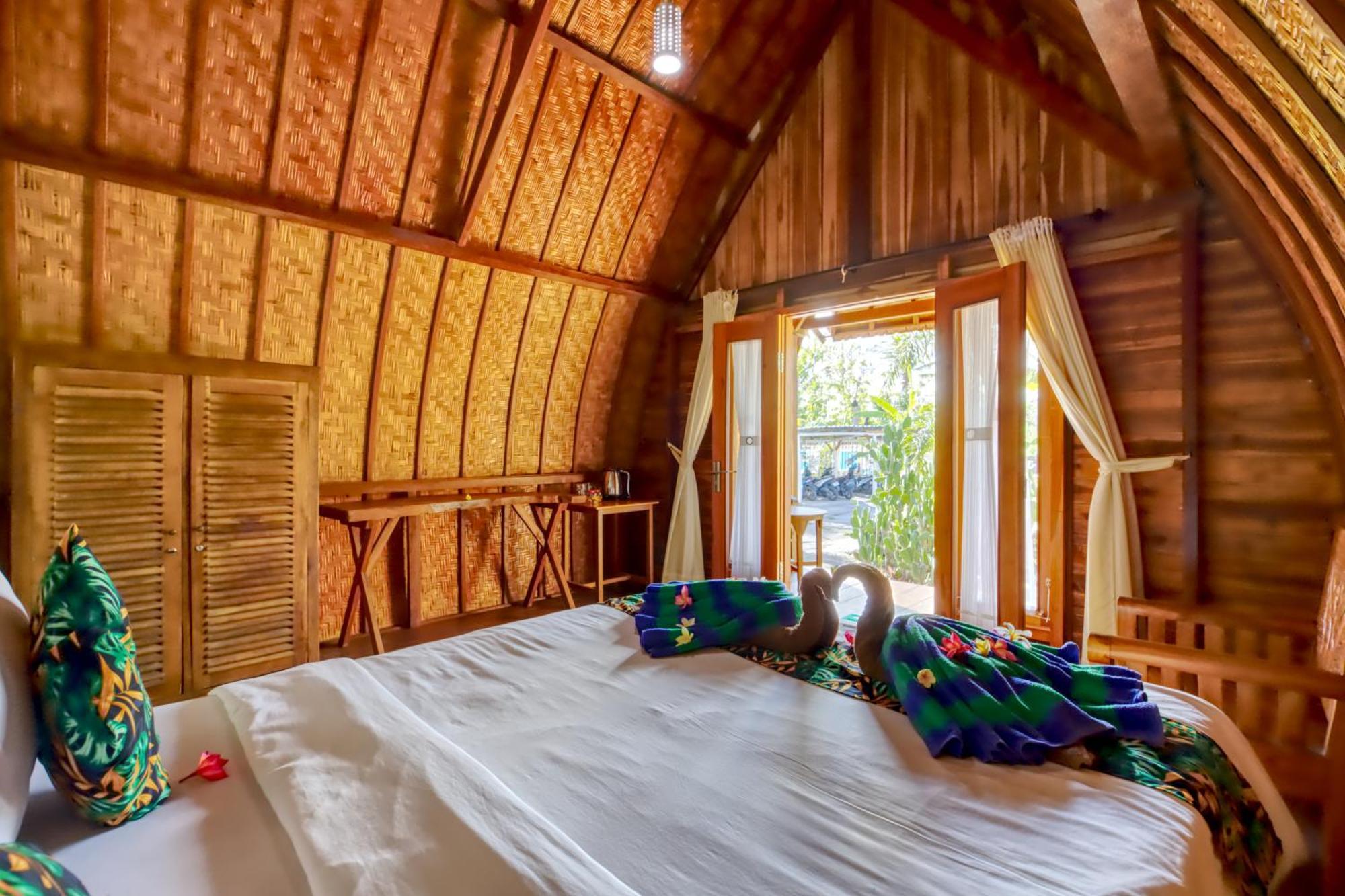 Kira Cottages Sakti Екстериор снимка