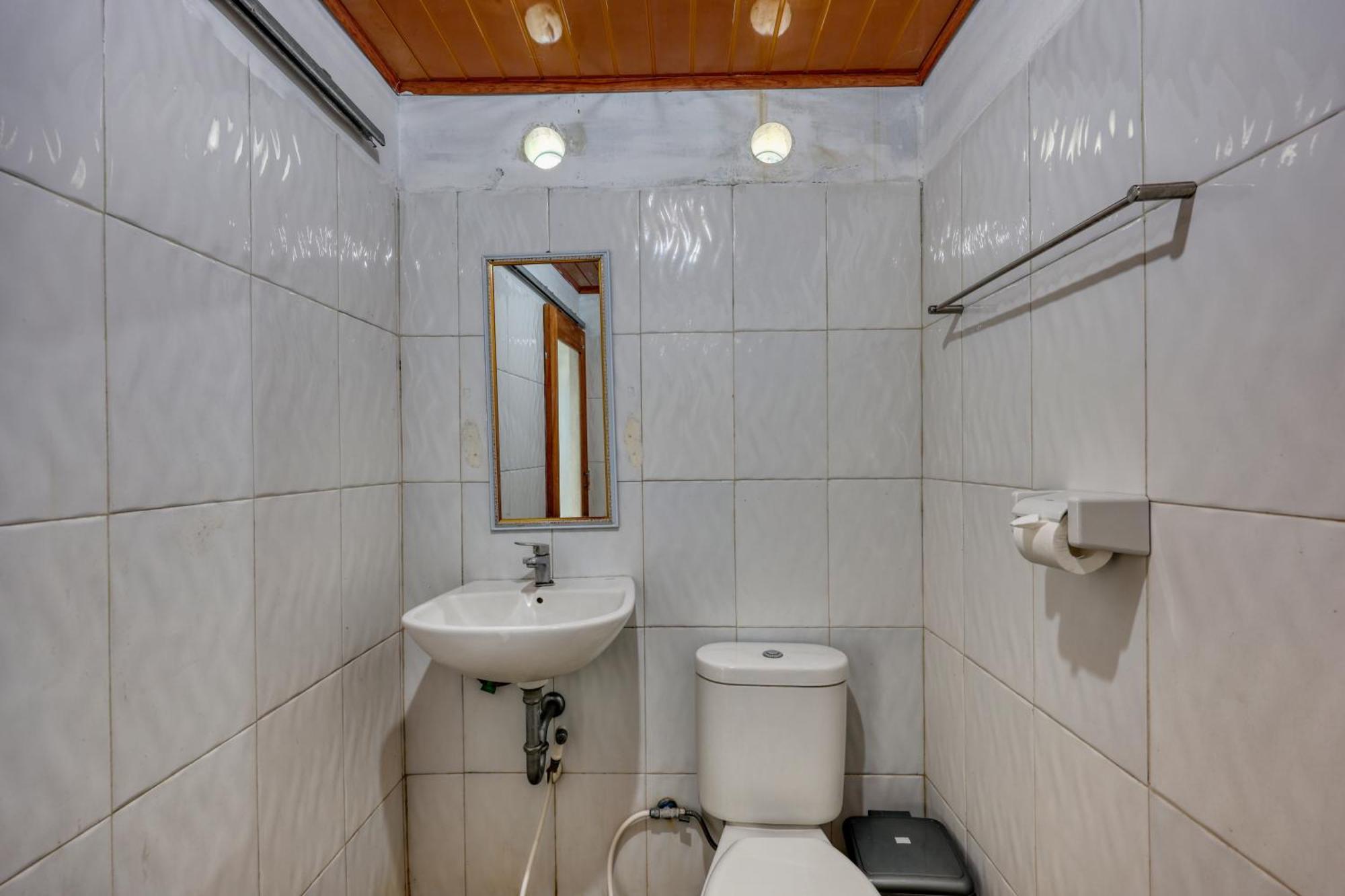 Kira Cottages Sakti Екстериор снимка